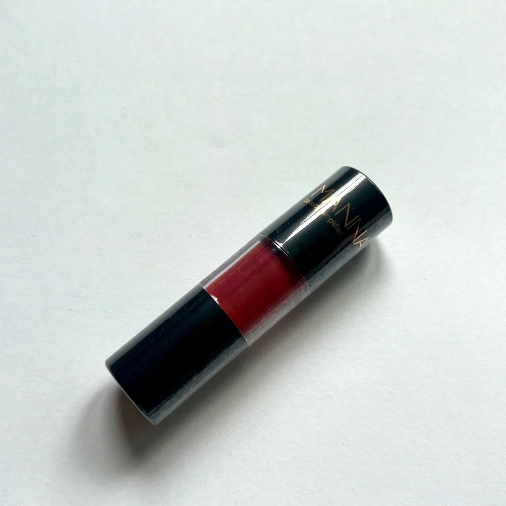 Manna Kadar Lip Whip in Hope ⚡️